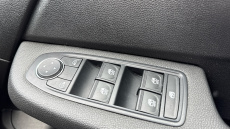 Renault Clio 1.6 E-TECH full hybrid 145 Evolution 5dr Auto Hybrid Hatchback